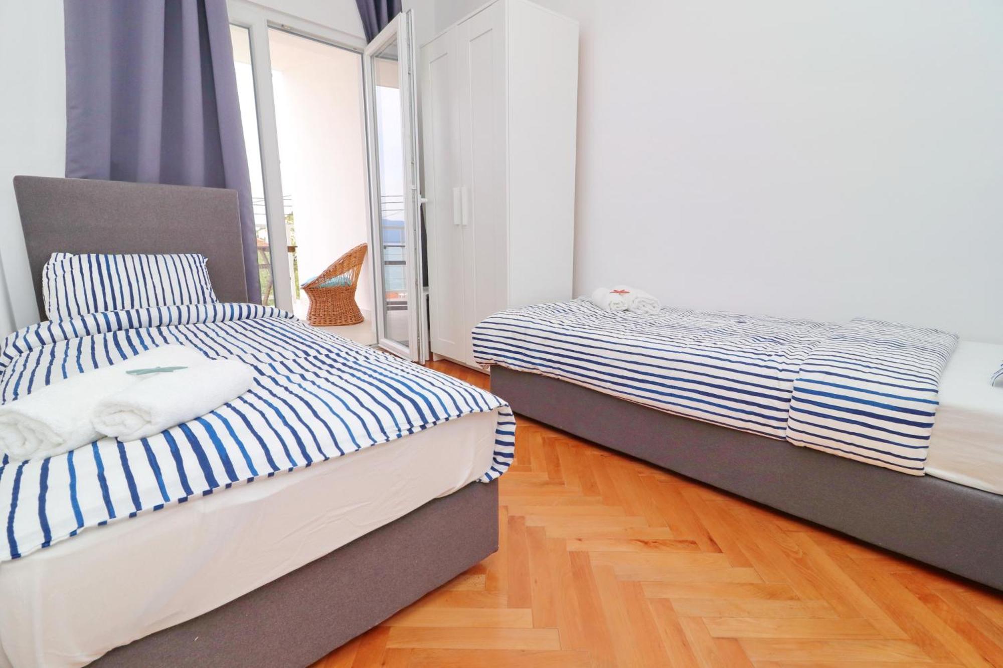 Holiday Home Rosemary Klek Ruang foto
